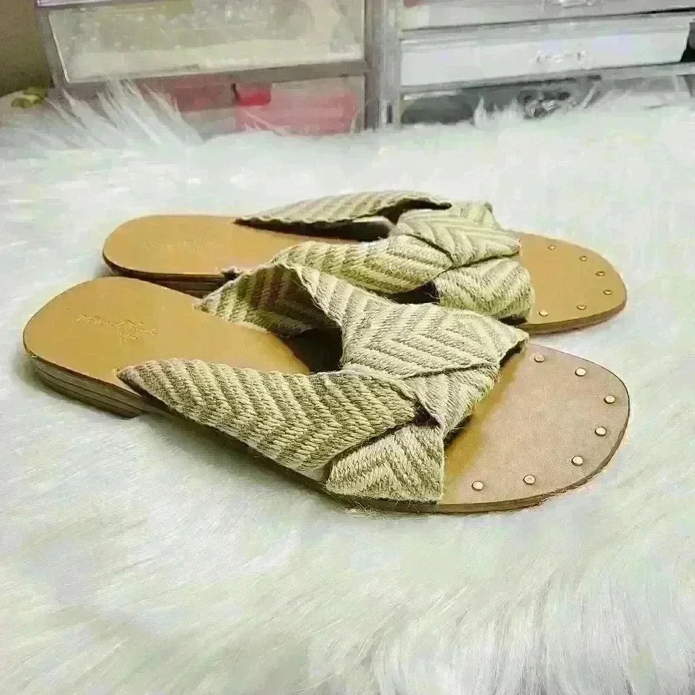 Women's Louise Chevron Print Knotted Slide Sandals - Universal Thread Tan 7.5